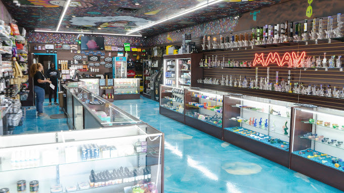 inside vape smoke shop