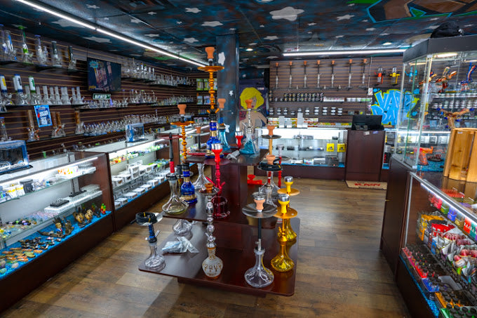 inside vape smoke shop