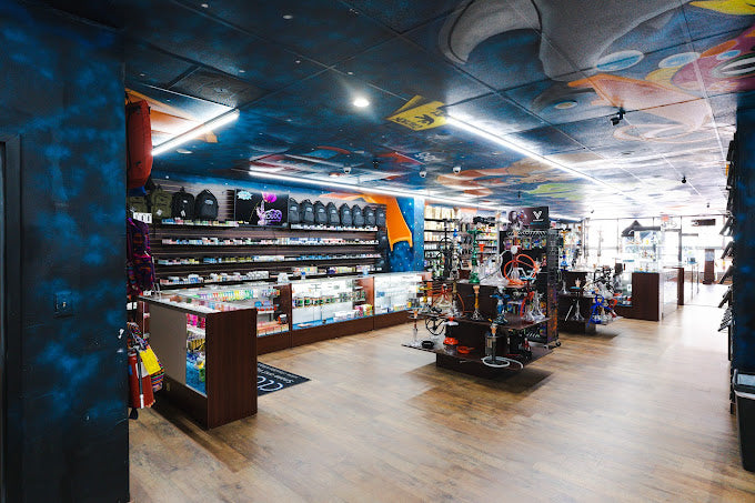 inside vape smoke shop