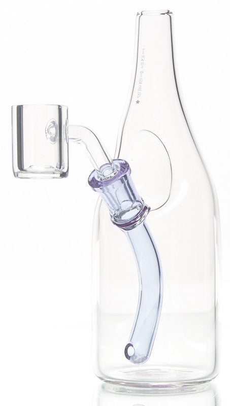 International Trap Star Sake Bottle Dab Rig Close (allow images) 4