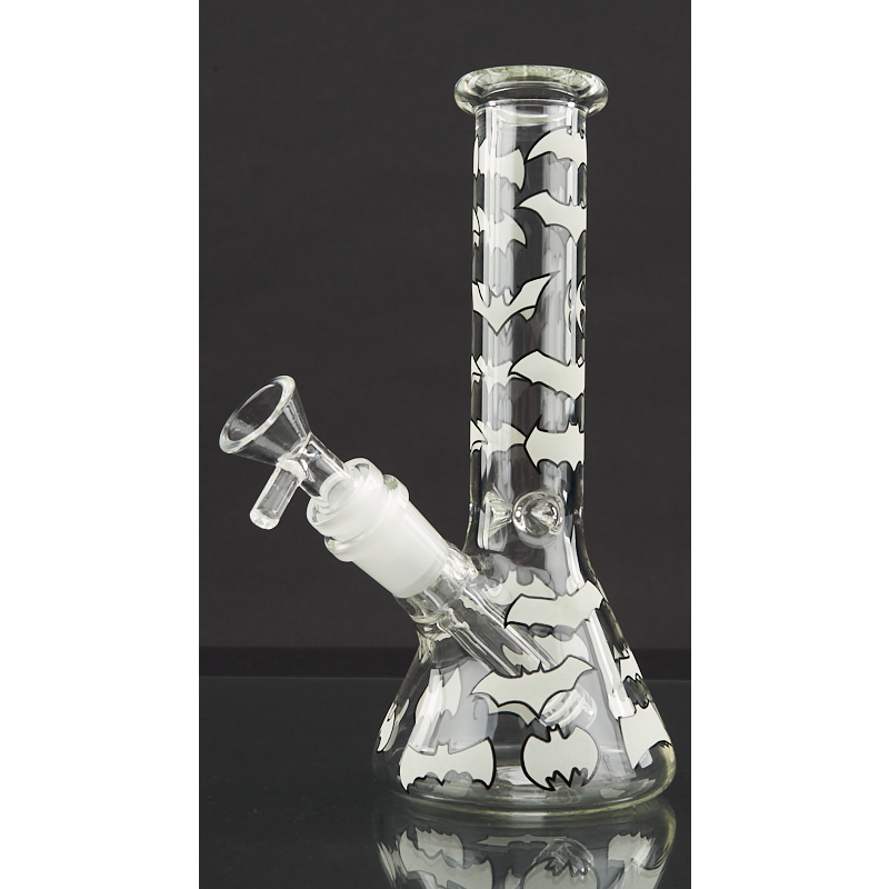 The Bat Glow Beaker Small Water Pipe (allow image)